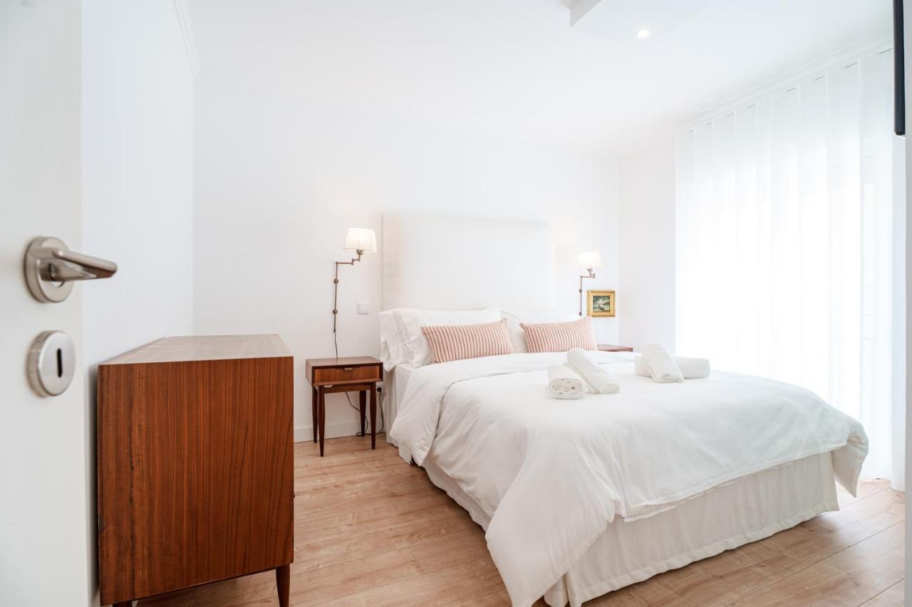 Charming Nazare Apartment-1 Minute To The Beach Zewnętrze zdjęcie